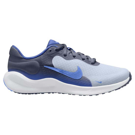 Nike Revolution 7